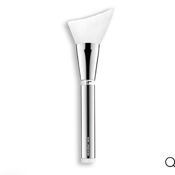 It Cosmetics LIMITED EDITION Heavenly Skin Makeup Foundation Brush 707 NEW - Picture 1 of 4